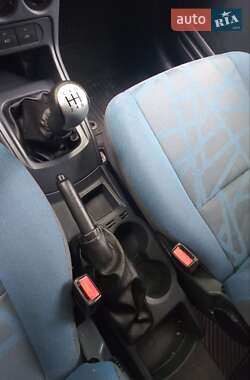 Минивэн Ford Tourneo Connect 2012 в 