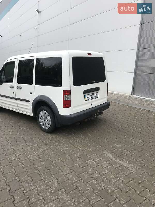 Минивэн Ford Tourneo Connect 2006 в Киеве