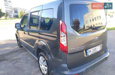 Минивэн Ford Tourneo Connect 2016 в 