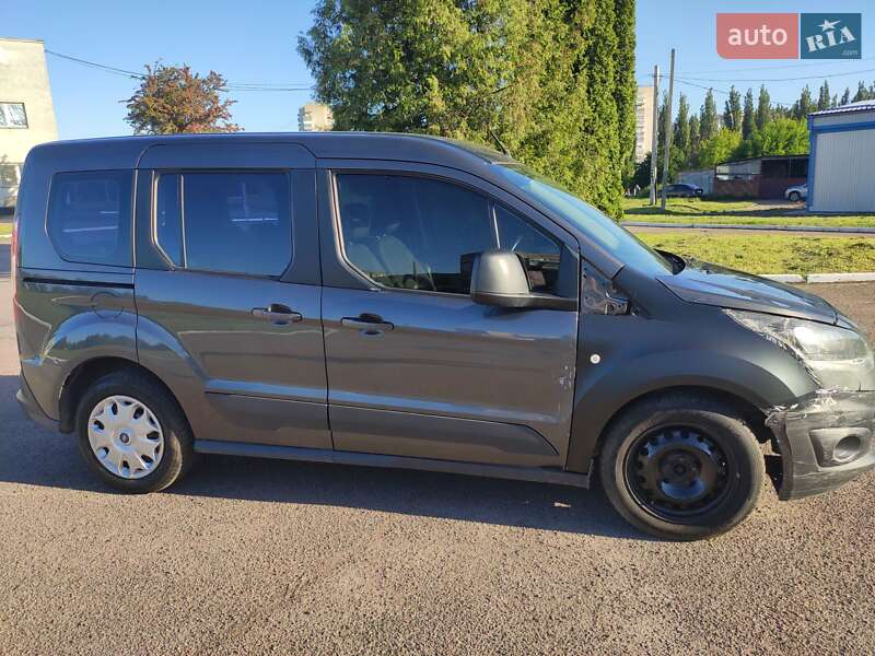 Минивэн Ford Tourneo Connect 2016 в Ровно
