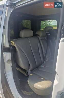 Минивэн Ford Tourneo Connect 2010 в 
