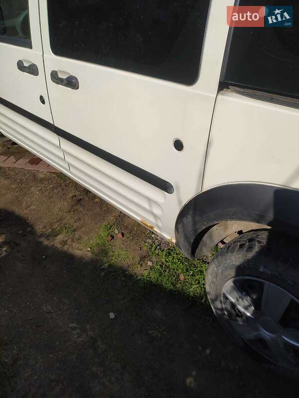 Минивэн Ford Tourneo Connect 2006 в Ровно