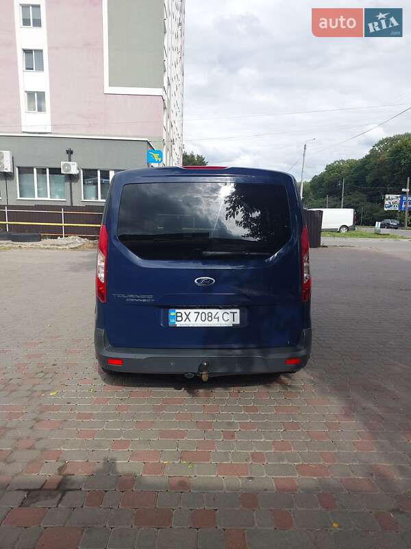Минивэн Ford Tourneo Connect 2015 в Хмельницком