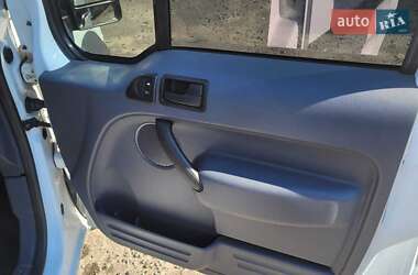 Минивэн Ford Tourneo Connect 2010 в 