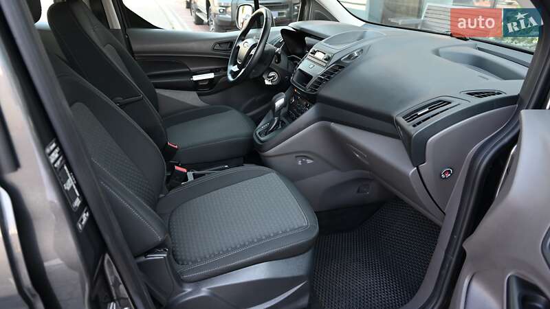 Минивэн Ford Tourneo Connect 2019 в Киеве