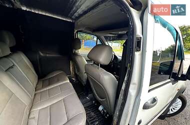Мінівен Ford Tourneo Connect 2004 в 