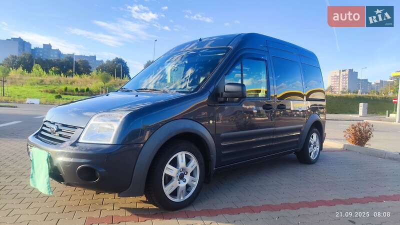 Мінівен Ford Tourneo Connect 2012 в 