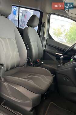 Мінівен Ford Tourneo Connect 2017 в 