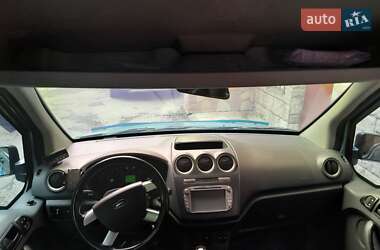 Минивэн Ford Tourneo Connect 2011 в 