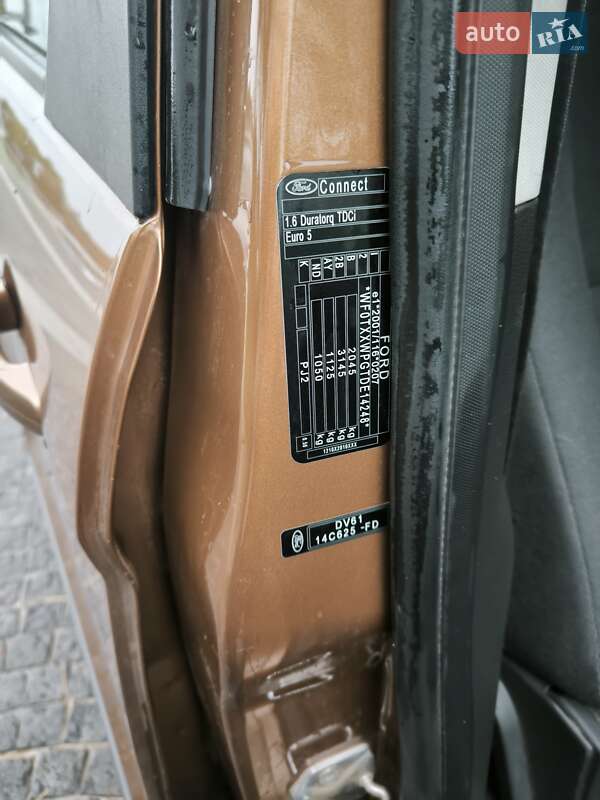 Мінівен Ford Tourneo Connect 2013 в Дніпрі