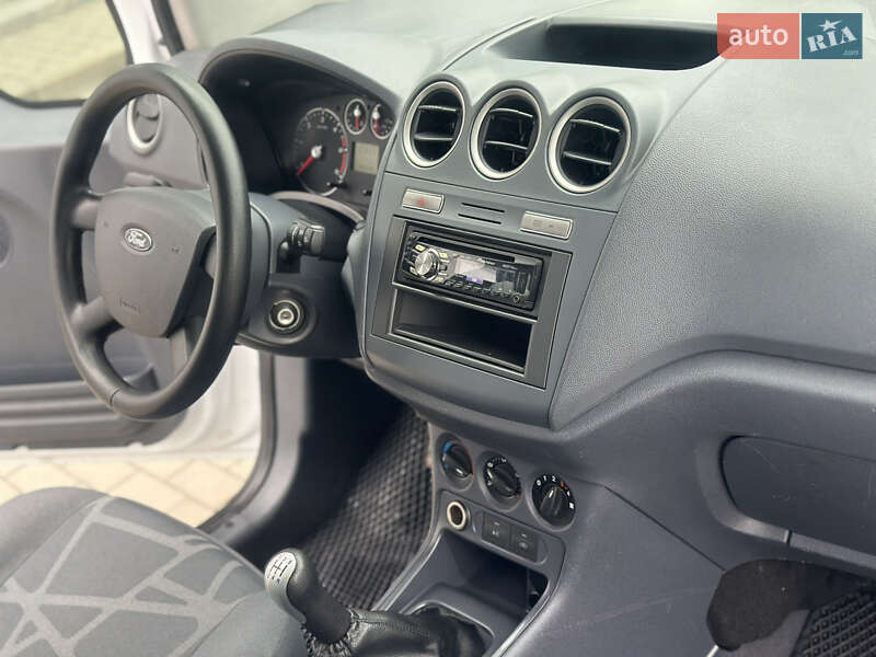 Мінівен Ford Tourneo Connect 2010 в Житомирі