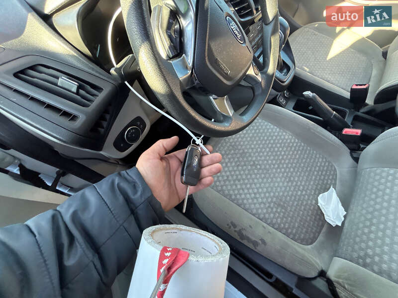 Минивэн Ford Tourneo Connect 2018 в Здолбунове