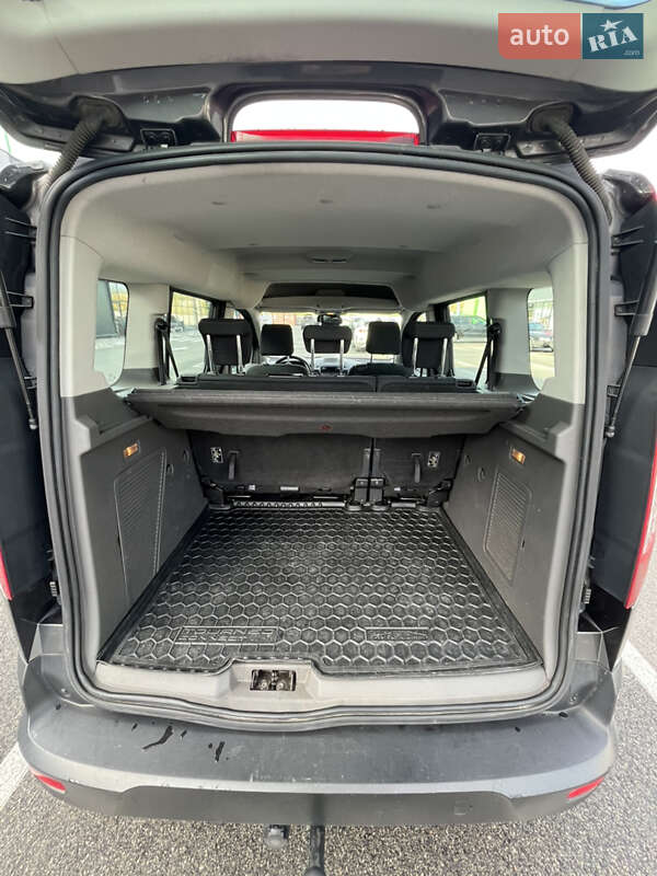 Минивэн Ford Tourneo Connect 2019 в Киеве фото 15 Минивэн Ford Tourneo Connect 2019 в Киеве