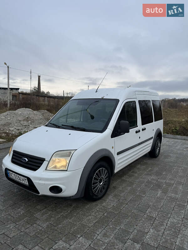 Мінівен Ford Tourneo Connect 2010 в Львові фото Мінівен Ford Tourneo Connect 2010 в Львові