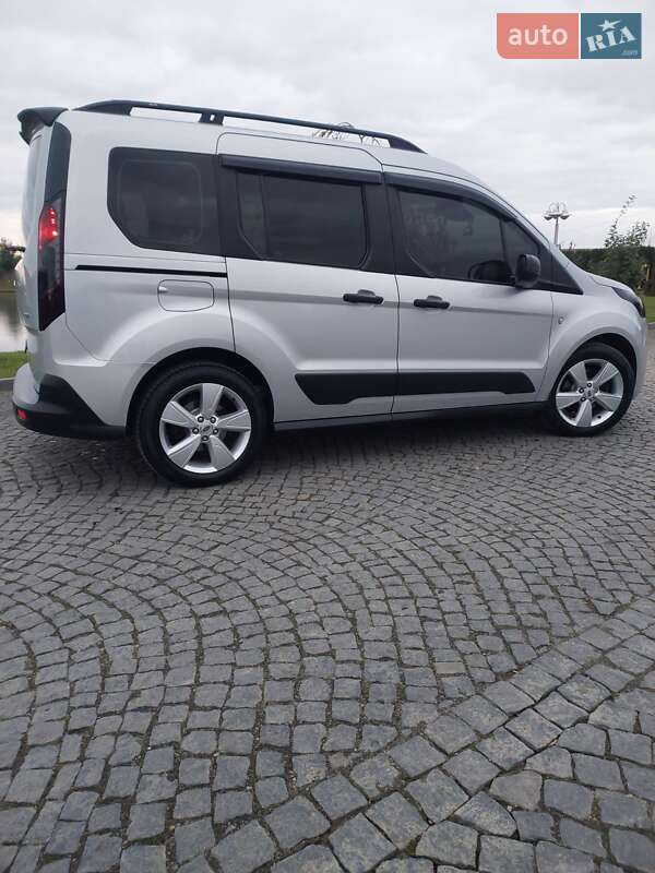 Мінівен Ford Tourneo Connect 2018 в Львові