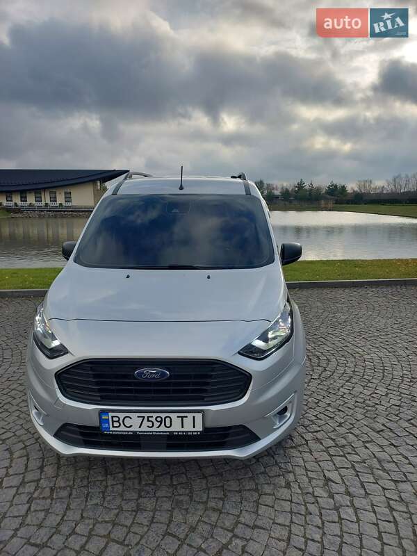 Мінівен Ford Tourneo Connect 2018 в Львові