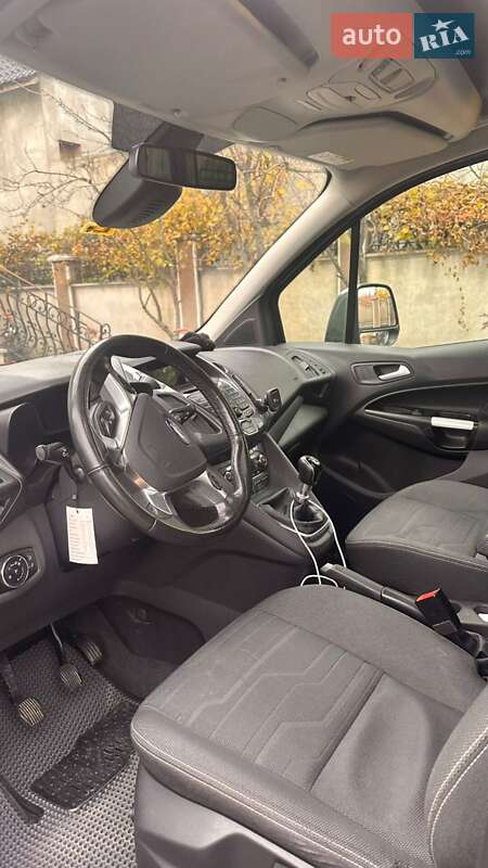 Мінівен Ford Tourneo Connect 2017 в Чернівцях фото 15 Мінівен Ford Tourneo Connect 2017 в Чернівцях