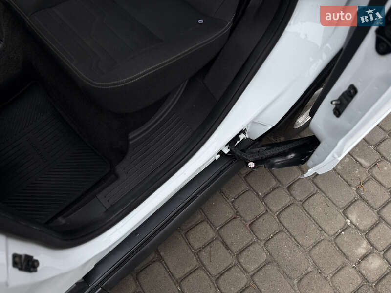 Мінівен Ford Tourneo Connect 2017 в Тернополі