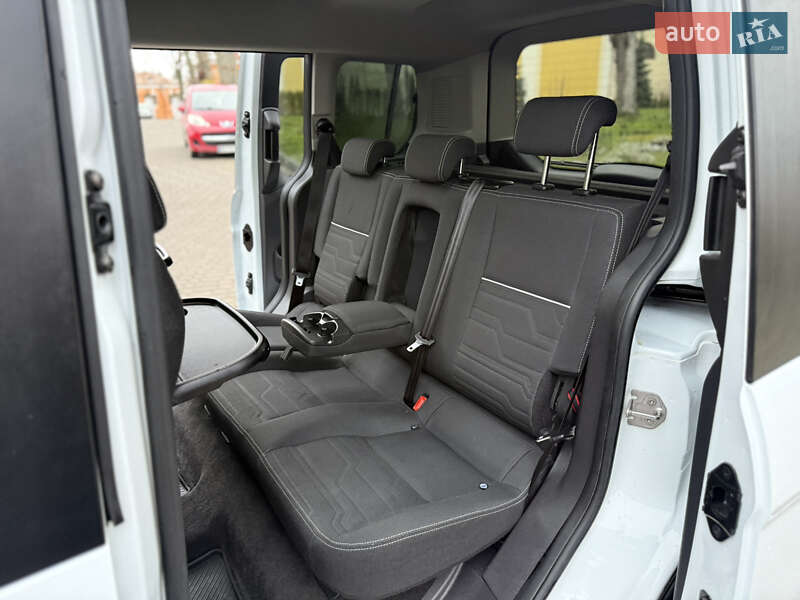 Мінівен Ford Tourneo Connect 2017 в Тернополі