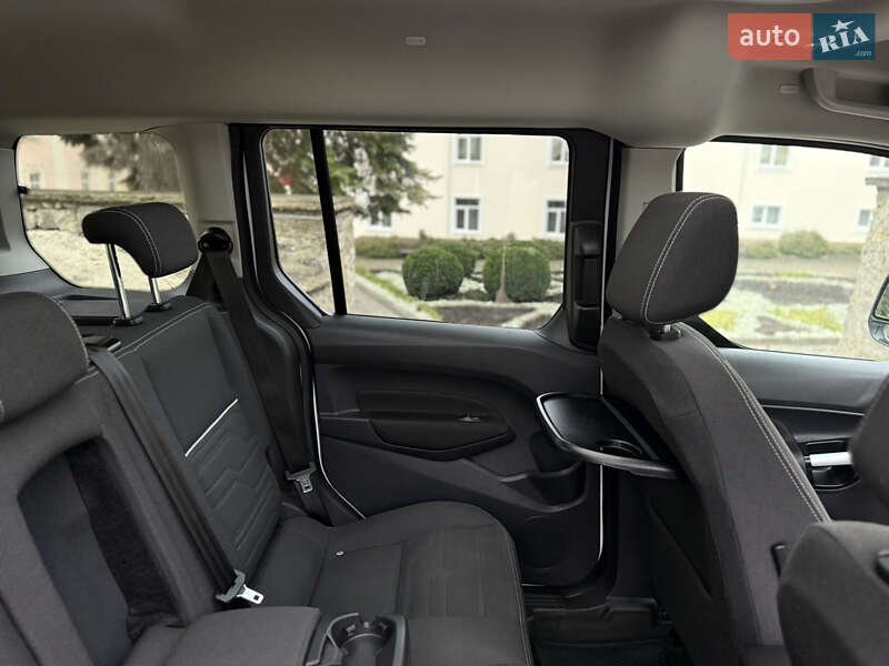 Мінівен Ford Tourneo Connect 2017 в Тернополі