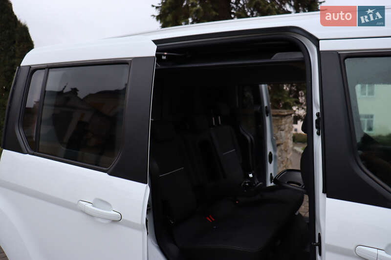 Мінівен Ford Tourneo Connect 2017 в Тернополі