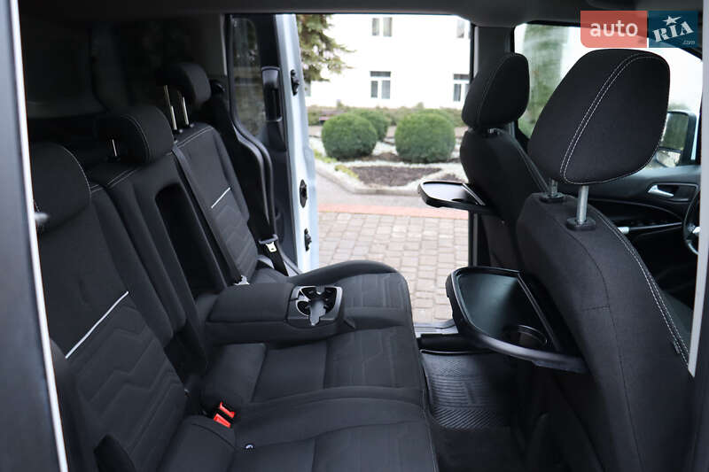 Мінівен Ford Tourneo Connect 2017 в Тернополі