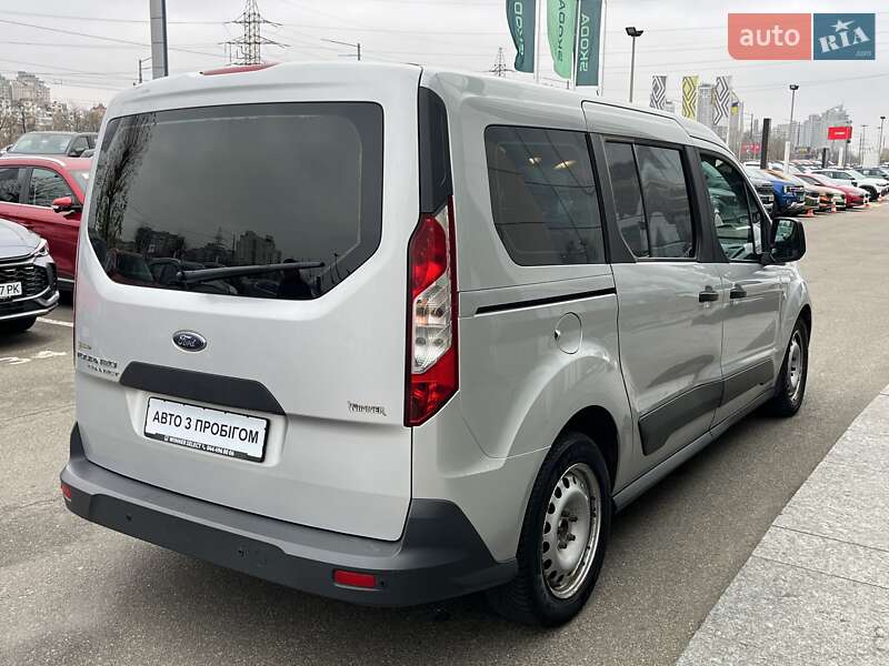 Минивэн Ford Tourneo Connect 2016 в Киеве фото 6 Минивэн Ford Tourneo Connect 2016 в Киеве