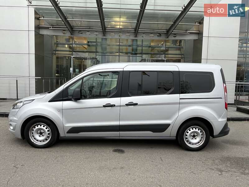 Минивэн Ford Tourneo Connect 2016 в Киеве фото 9 Минивэн Ford Tourneo Connect 2016 в Киеве