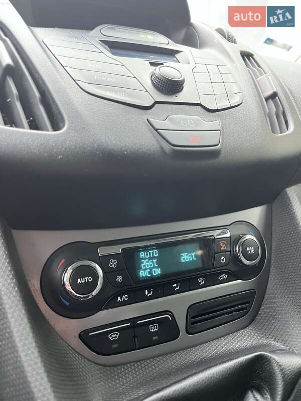 Минивэн Ford Tourneo Connect 2016 в Киеве фото 30 Минивэн Ford Tourneo Connect 2016 в Киеве