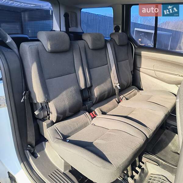 Минивэн Ford Tourneo Connect 2013 в Полтаве фото 15 Минивэн Ford Tourneo Connect 2013 в Полтаве