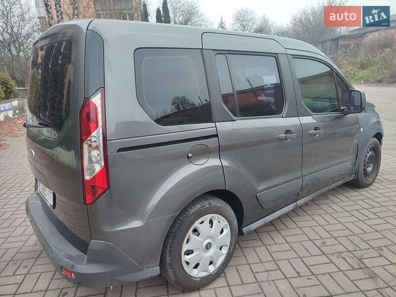Минивэн Ford Tourneo Connect 2016 в Ровно