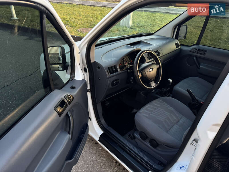 Минивэн Ford Tourneo Connect 2009 в Виноградове фото 20 Минивэн Ford Tourneo Connect 2009 в Виноградове