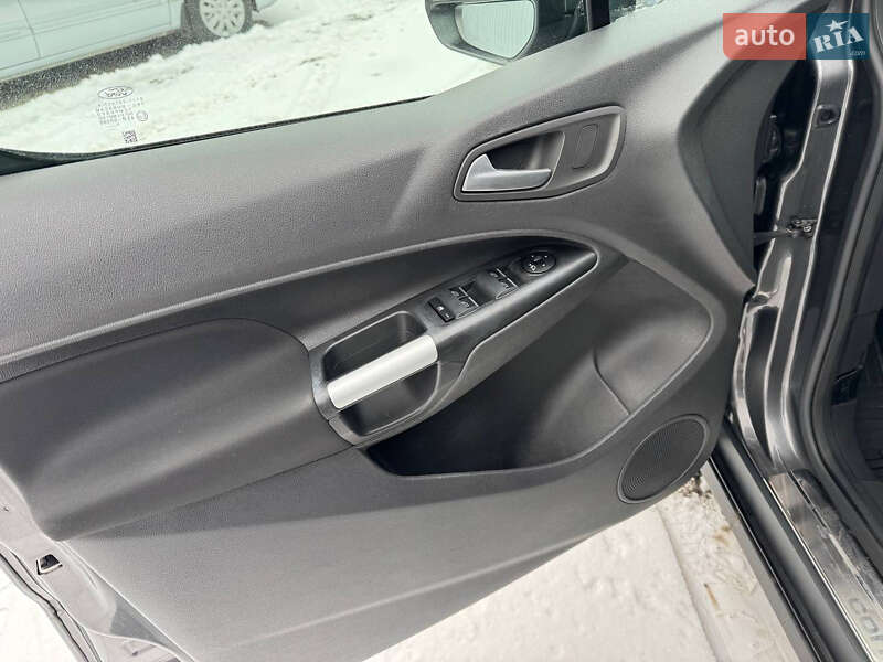 Минивэн Ford Tourneo Connect 2015 в Днепре фото 8 Минивэн Ford Tourneo Connect 2015 в Днепре