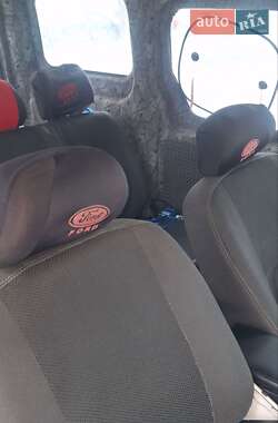 Мінівен Ford Tourneo Connect 2004 в Києві