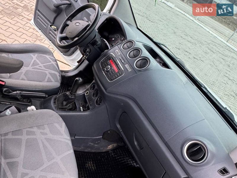 Минивэн Ford Tourneo Connect 2011 в Черновцах фото 18 Минивэн Ford Tourneo Connect 2011 в Черновцах