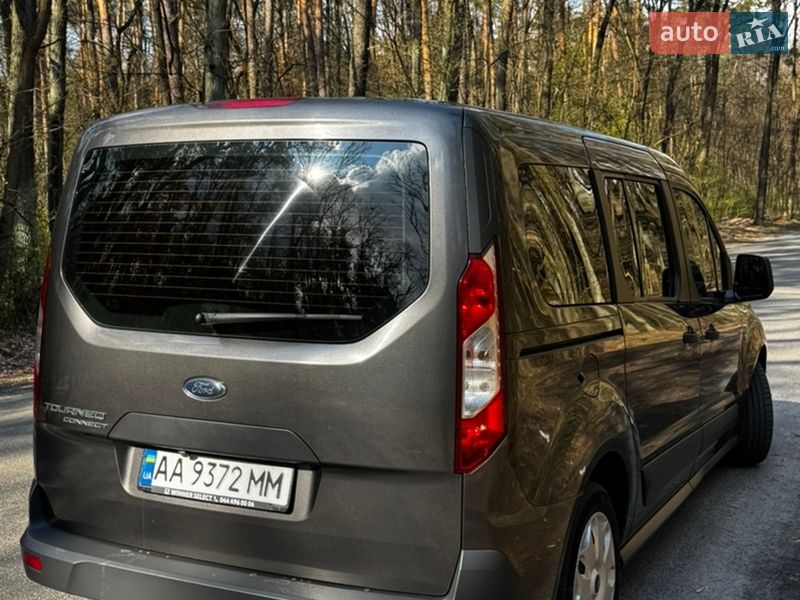 Минивэн Ford Tourneo Connect 2018 в Киеве