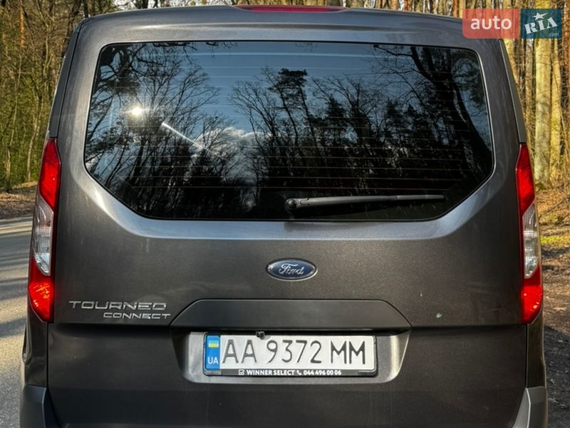 Минивэн Ford Tourneo Connect 2018 в Киеве