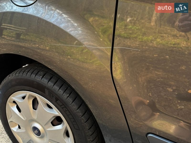 Минивэн Ford Tourneo Connect 2018 в Киеве