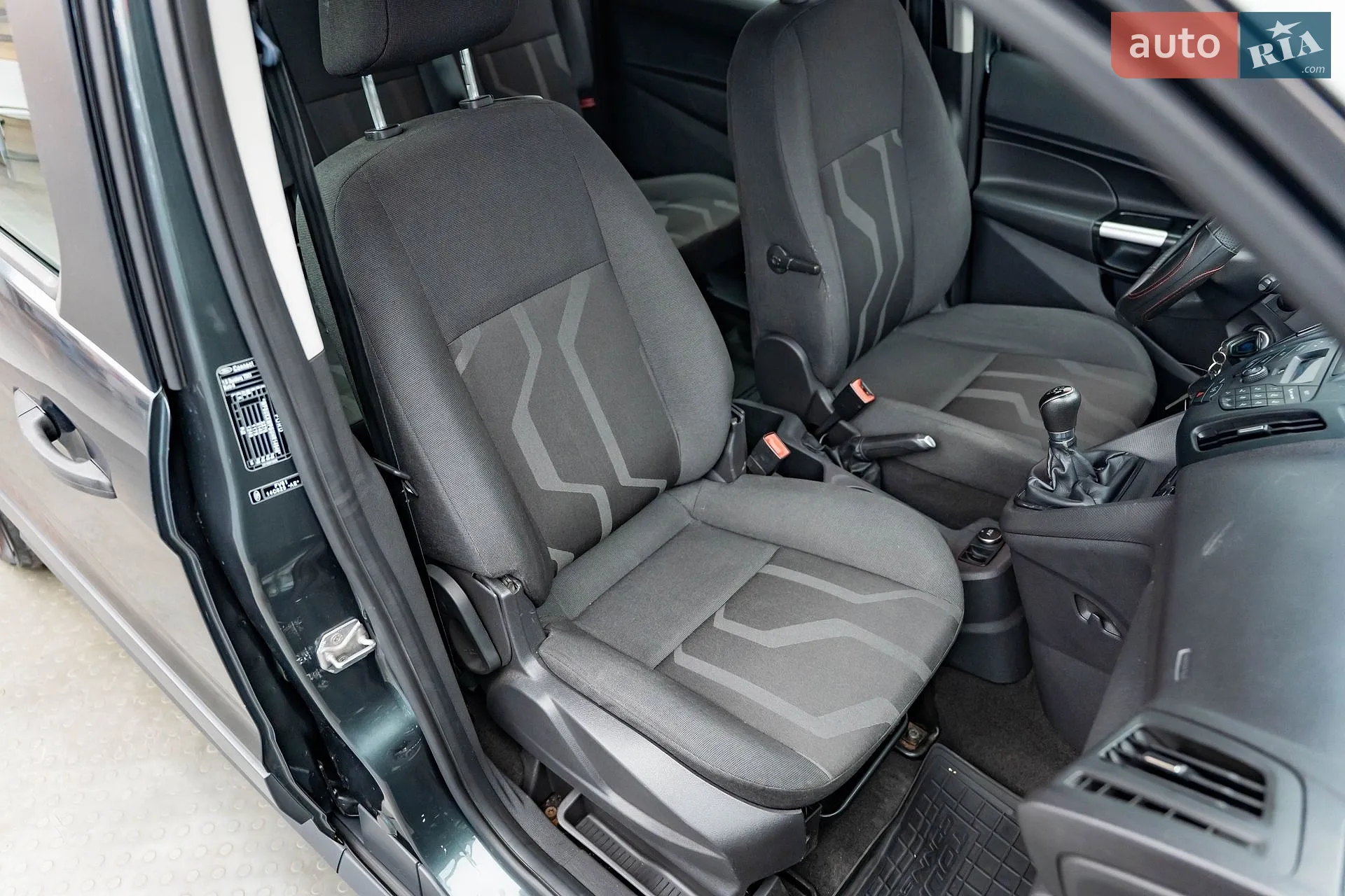 2017 Ford Tourneo Connect - мініатюра 18