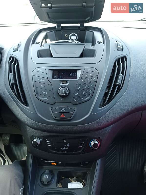 Минивэн Ford Tourneo Courier 2018 в Киеве