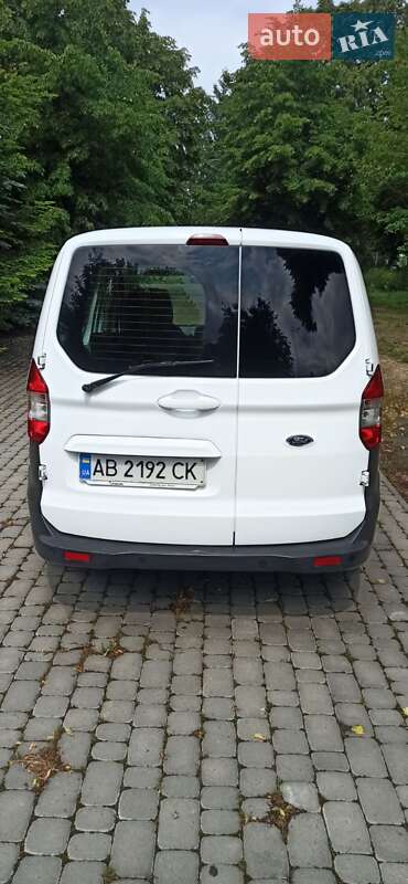 Микровэн Ford Tourneo Courier 2015 в Виннице