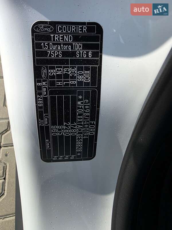 Микровэн Ford Tourneo Courier 2016 в Луцке