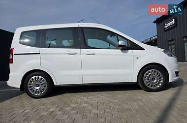 Микровэн Ford Tourneo Courier 2016 в 
