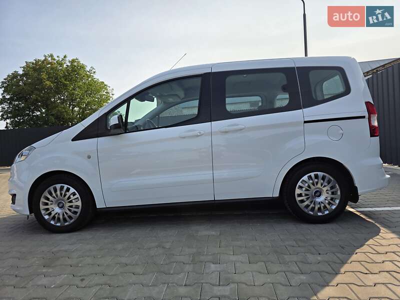 Мікровен Ford Tourneo Courier 2016 в Луцьку фото 12 Мікровен Ford Tourneo Courier 2016 в Луцьку