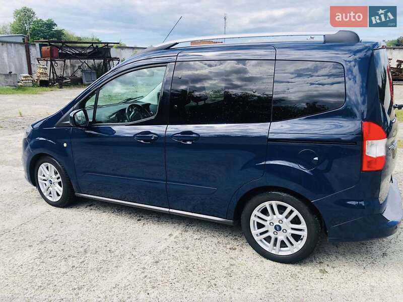 Минивэн Ford Tourneo Courier 2020 в Львове