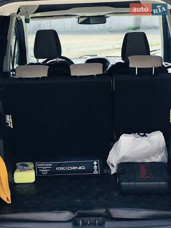 Минивэн Ford Tourneo Courier 2020 в Львове