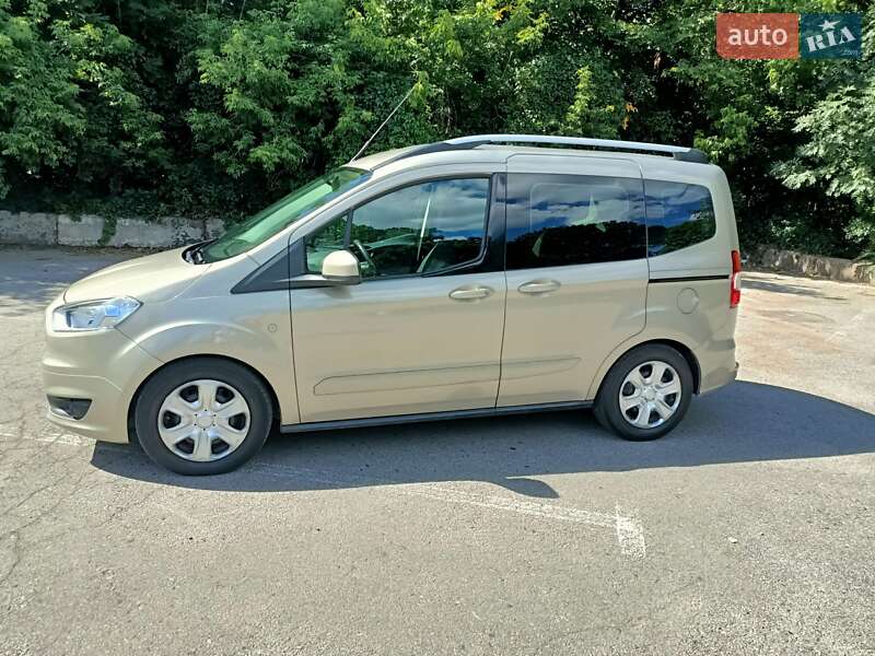Микровэн Ford Tourneo Courier 2015 в Полтаве