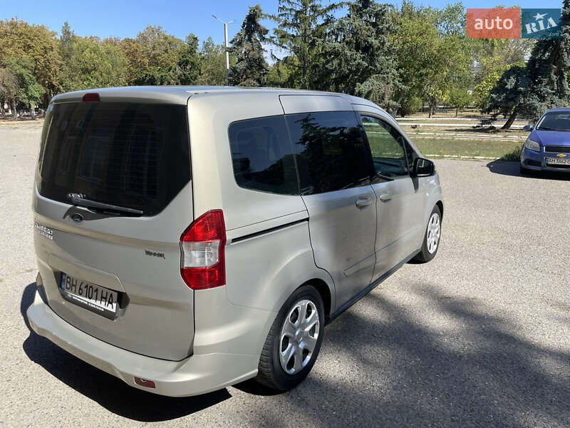 Микровэн Ford Tourneo Courier 2015 в Одессе