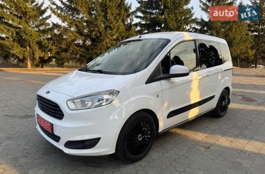 Мікровен Ford Tourneo Courier 2016 в Дубні