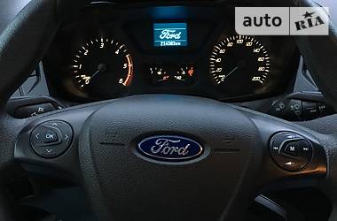 Грузопассажирский фургон Ford Tourneo Custom 2015 в 